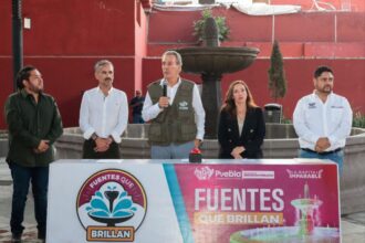 Pepe Chedraui entrega fuente restaurada en parque histórico de Puebla