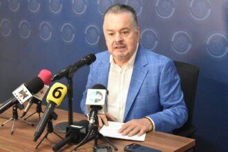 PAN exige a FGR extradición y detención de Rubén Rocha Moya