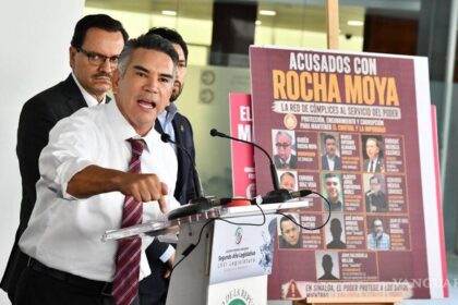 Alito Moreno pide al INE cancelar registro de Morena por narcoacusaciones