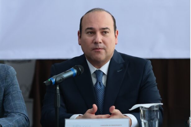 Arturo Salinas pide al PAN definir alianzas para 2027 en NL