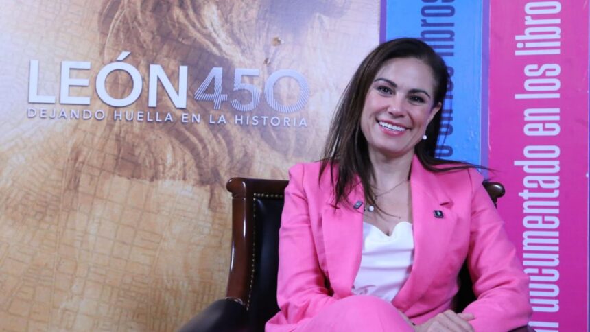 Alejandra Gutiérrez, criticada por falta de diálogo en León