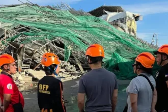 Al menos 30 desaparecidos tras derrumbe de edificio en Filipinas