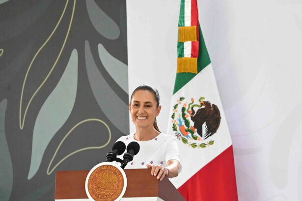Sheinbaum reafirma autodeterminación frente a presión de EE UU