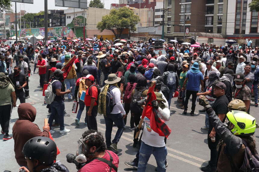 Nueve marchas hacia el Estadio Azteca en inicio del Mundial 2026