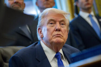 Confianza mundial en Trump y EEUU cae, según encuesta global