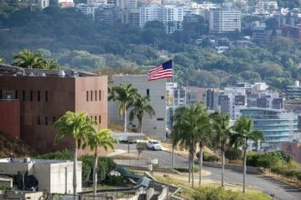 EEUU levanta sanciones a Venezuela para agilizar ayuda tras sismos