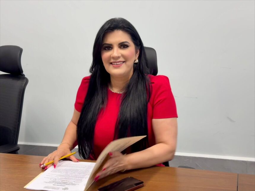 Delfina Pozos recibe apoyo del PRI nacional para Puebla capital