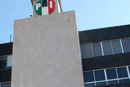 PRI denuncia campañas anticipadas de Morena y exige actuar al INE