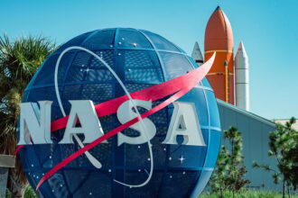 NASA estudiará la corona solar con avión durante eclipse de agosto