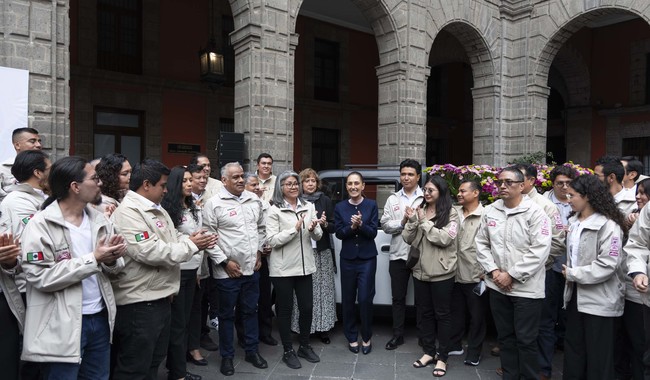 Sheinbaum lanza Olinia Carga para minielectromovilidad en México