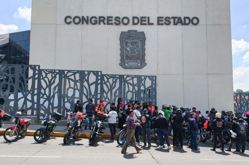 Puebla dialoga con motociclistas sobre iniciativa “Ley Casco”