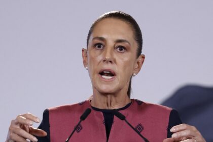 Sheinbaum: huracán Polo no impactará directamente costas mexicanas
