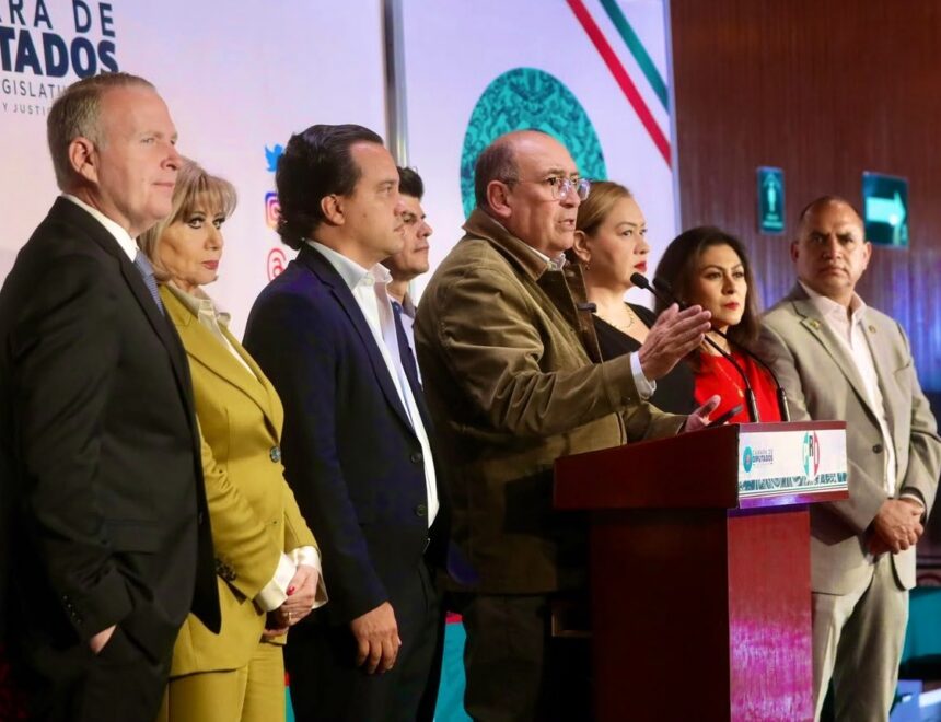 PRI propone informe presidencial presencial ante el Congreso