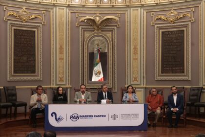 Marcos Castro rinde informe con avances en seguridad y bienestar en Puebla