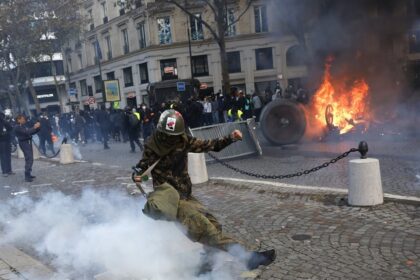 Protestas en Francia por costo de vida dejan 272 detenidos