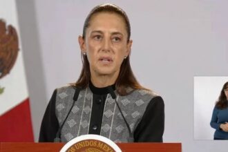 Sheinbaum promulga reforma sobre nacionalidad y celebra 15 años de Morena