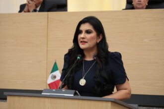 Delfina Pozos propone nuevas iniciativas para migrantes poblanos