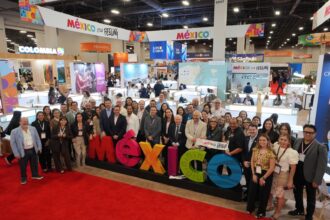 Puebla promociona turismo de reuniones en IMEX America 2026