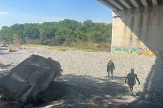 Sexto día de búsqueda de hombre en arroyo Topo Chico, Monterrey