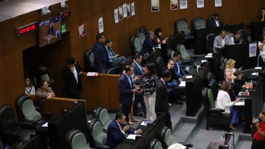 Consejo de Nuevo León propone Ley para movilidad metropolitana
