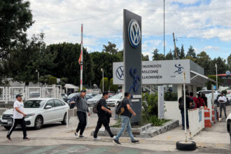 Volkswagen Puebla detendrá turno del Taos por nueve semanas